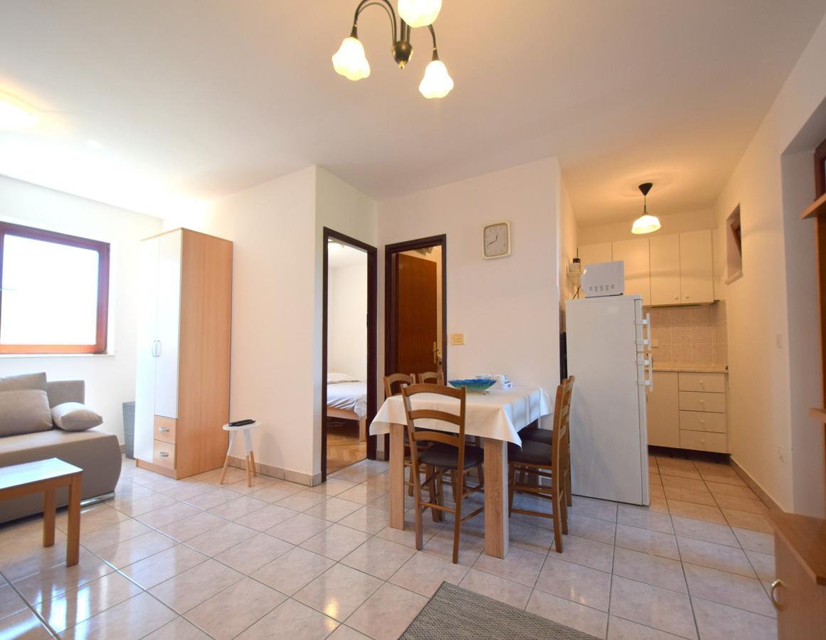 Apartment Ozren Malinska Zewnętrze zdjęcie